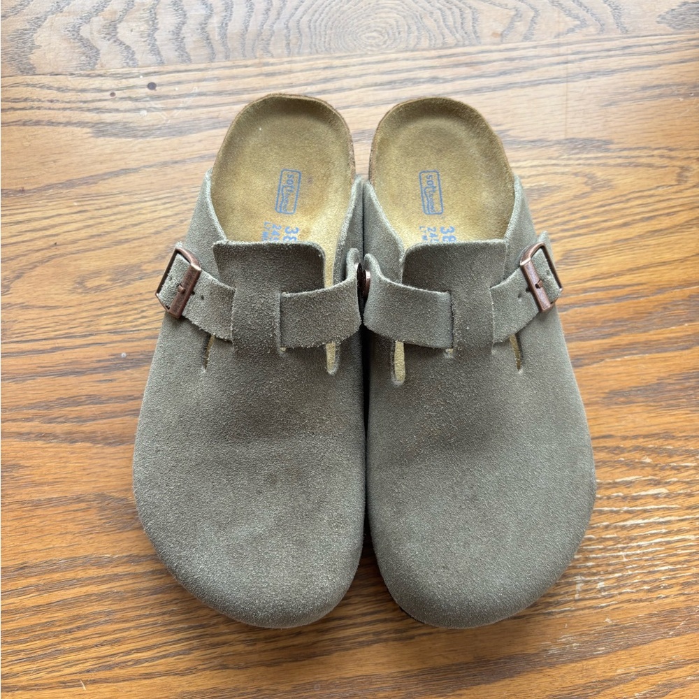 Birkenstock Boston Clogs EUC